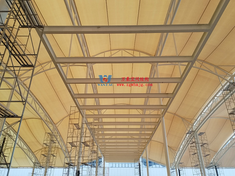浙江真愛毯業(yè)科技有限公司廠房三屋面膜結構工程完工大吉！