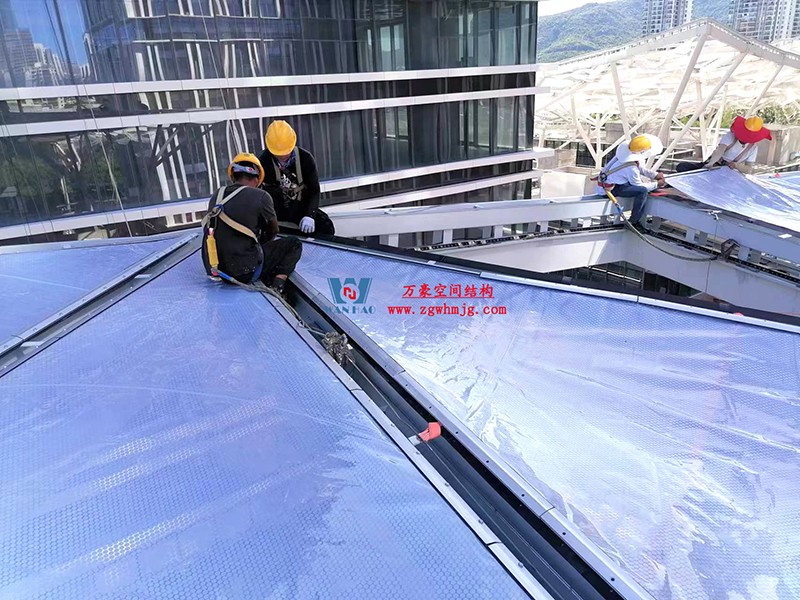 縱使烈日炎炎，腳步從未止歇！海南這個(gè)ETFE氣枕膜項(xiàng)目施工進(jìn)度有最新消息