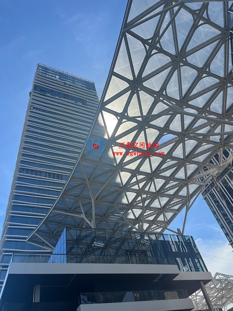 縱使烈日炎炎，腳步從未止歇！海南這個(gè)ETFE氣枕膜項(xiàng)目施工進(jìn)度有最新消息