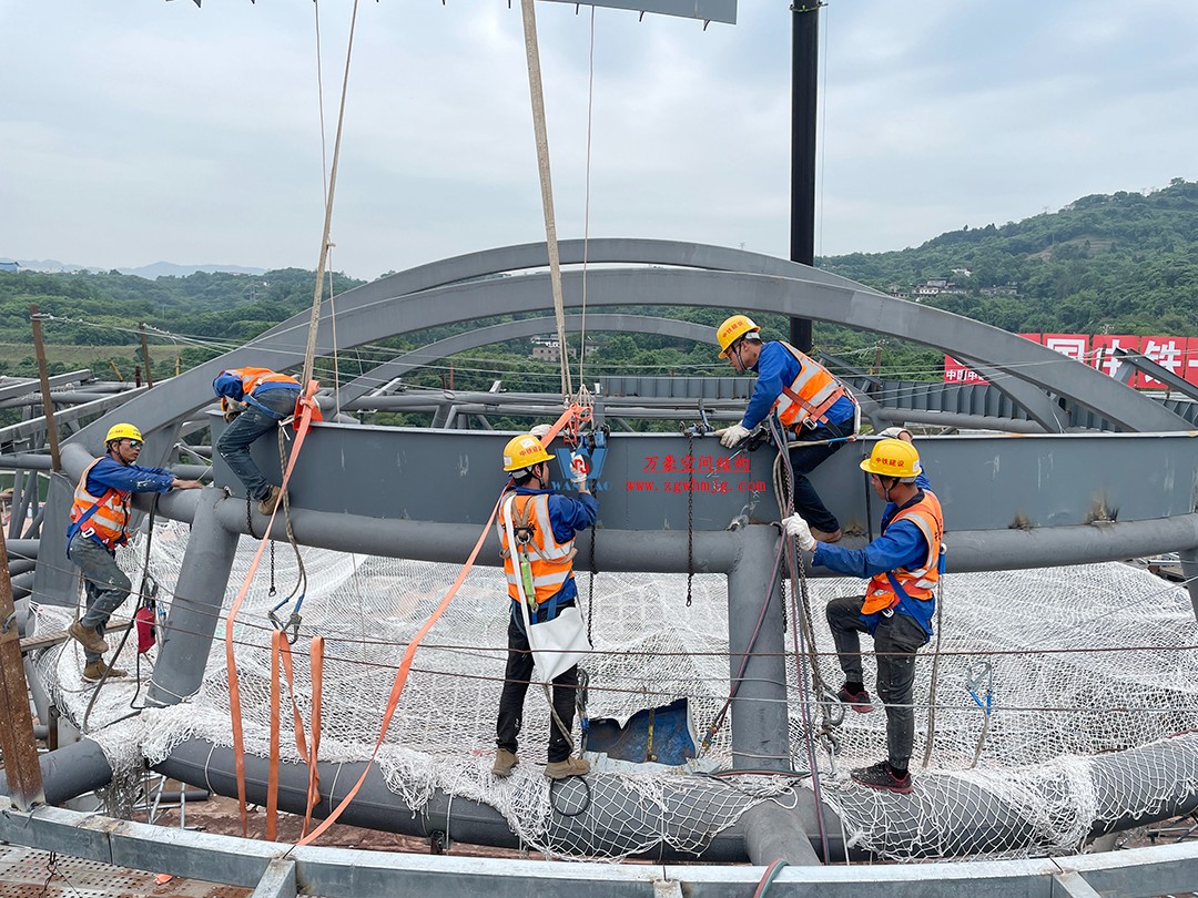 重慶東站站房正在加速建設(shè)，全力繪就項(xiàng)目新篇章