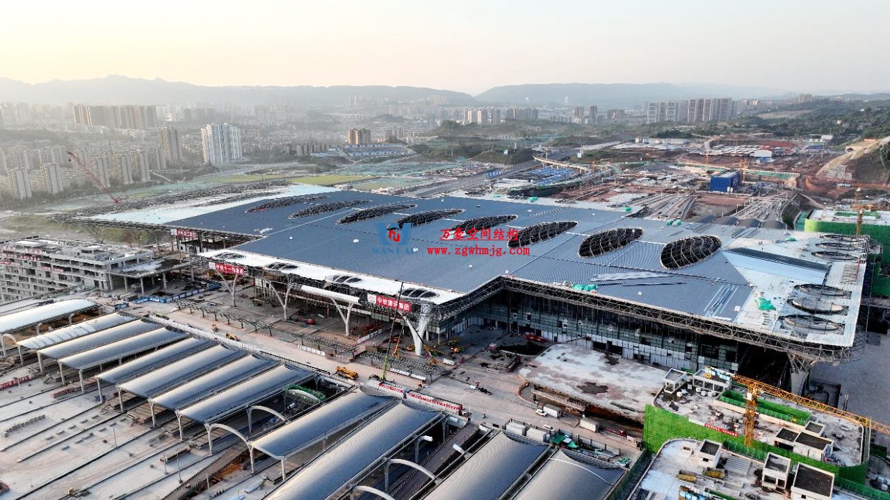 重慶東站站房正在加速建設(shè)，全力繪就項(xiàng)目新篇章