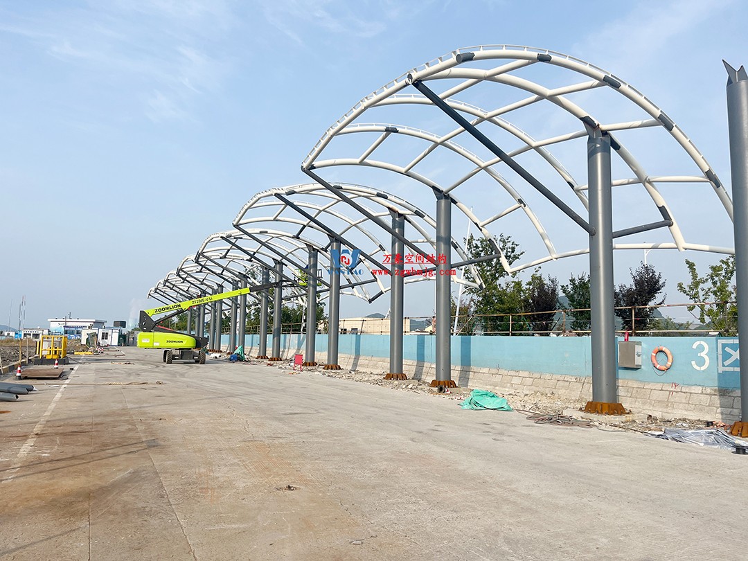 全面加速建設，創(chuàng)建優(yōu)質(zhì)精品工程